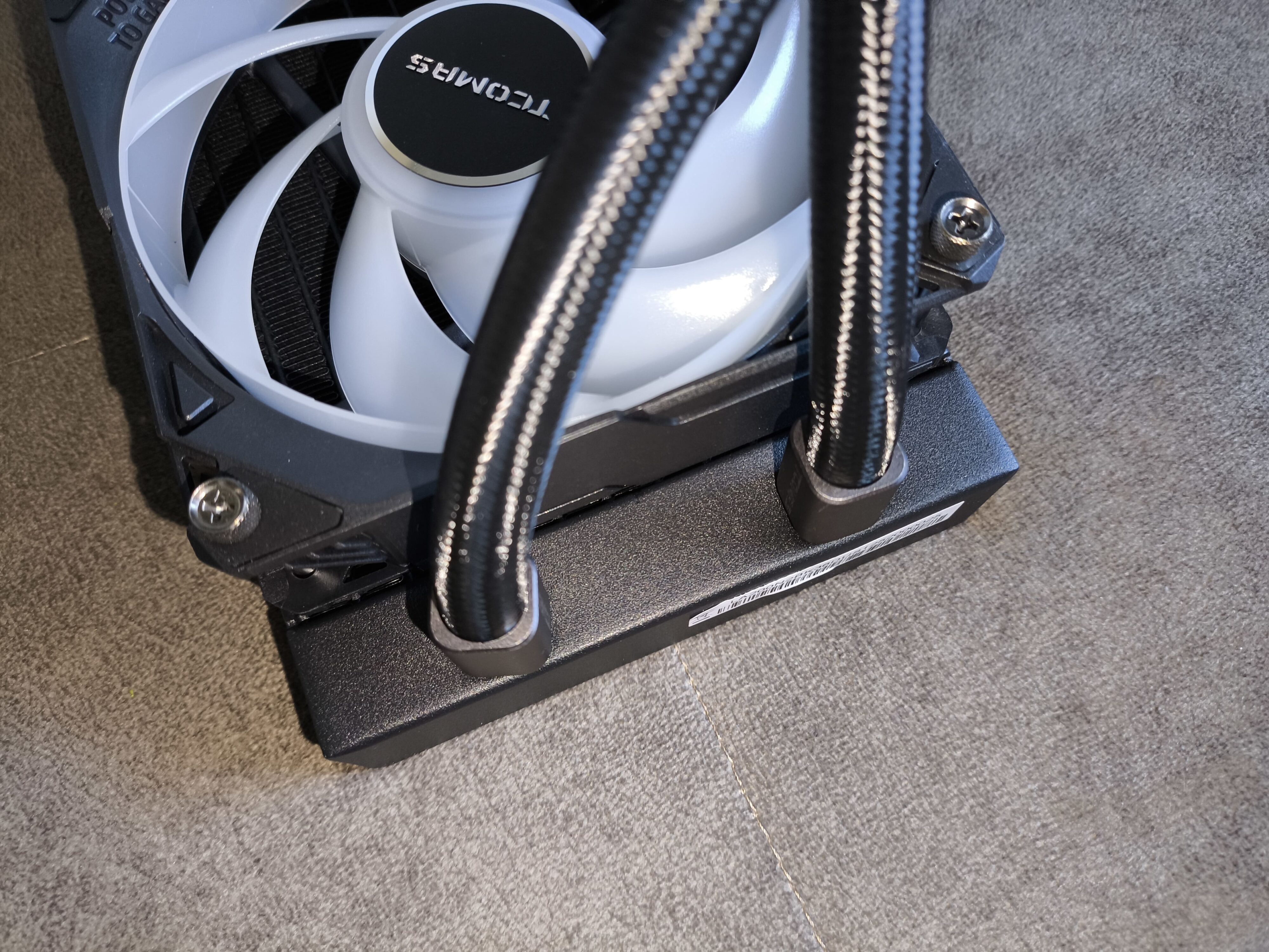 TComas LA200 360 - test chłodzenia AIO. Nowy gracz na polskim rynku chłodzeń procesorów. Czy testowane dziś chłodzenie jest godne uwagi?