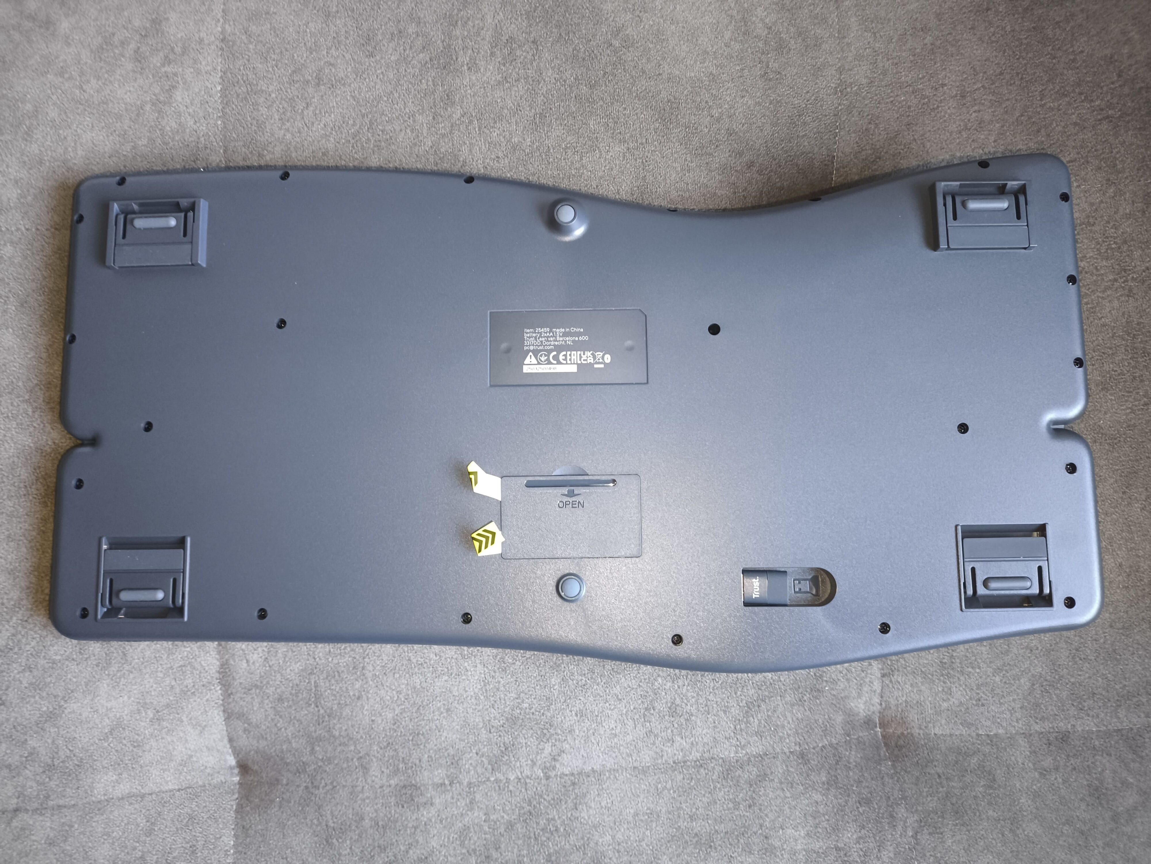 Trust Keyra - test bardzo ergonomicznej klawiatury. Przynajmniej według słów Trusta