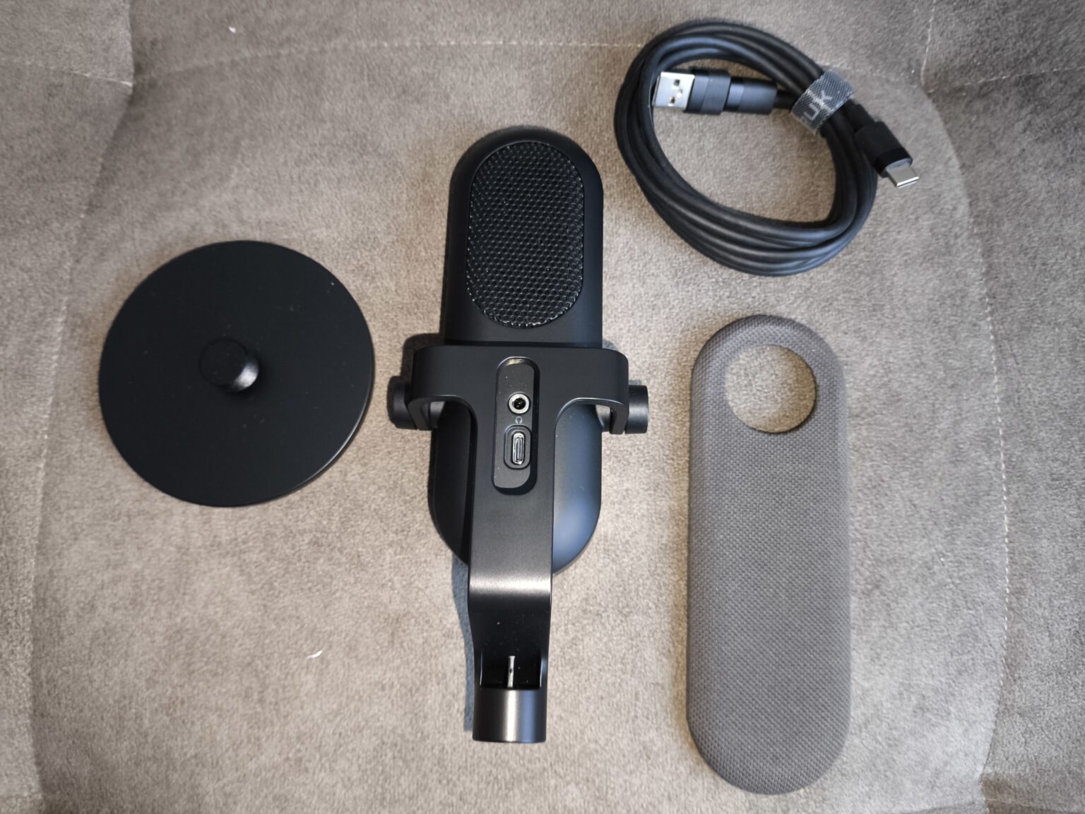 Krux Pin - recenzja mikrofonu za 249 złotych. Warto? Tak