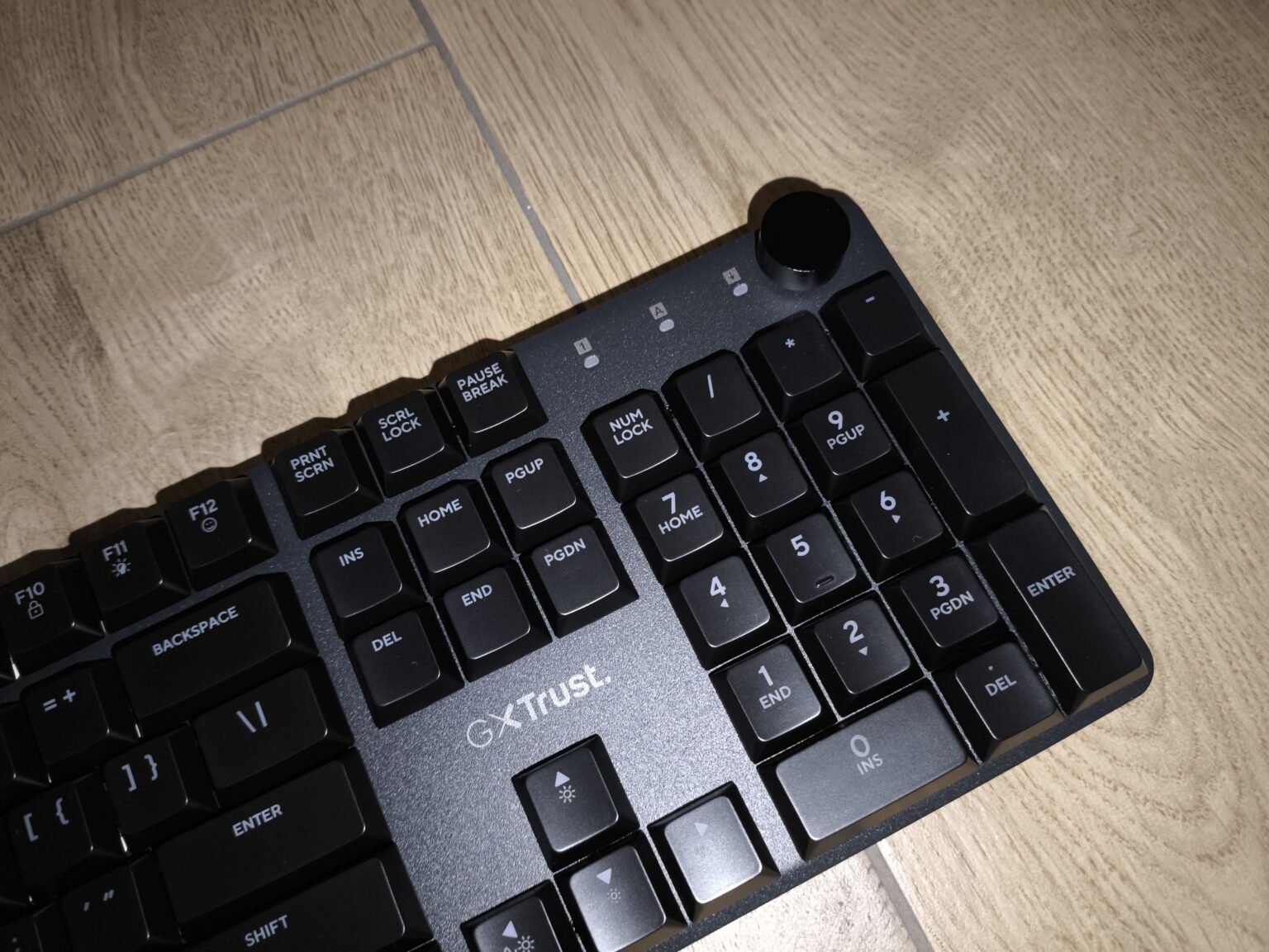 Trust Torix GXT 868 - recenzja niskoprofilowej klawiatury mechanicznej która jest warta uwagi