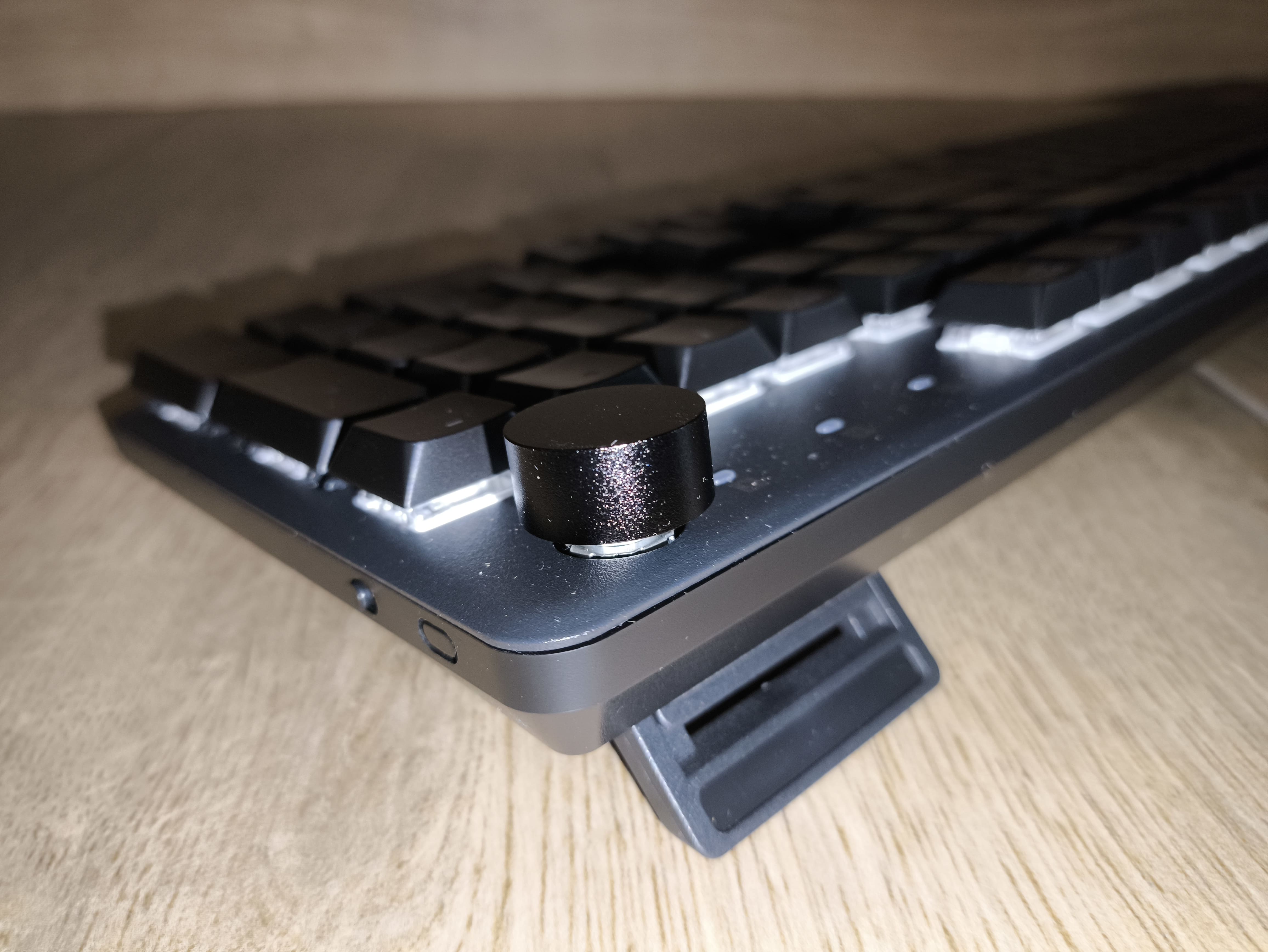 Trust Torix GXT 868 - recenzja niskoprofilowej klawiatury mechanicznej która jest warta uwagi