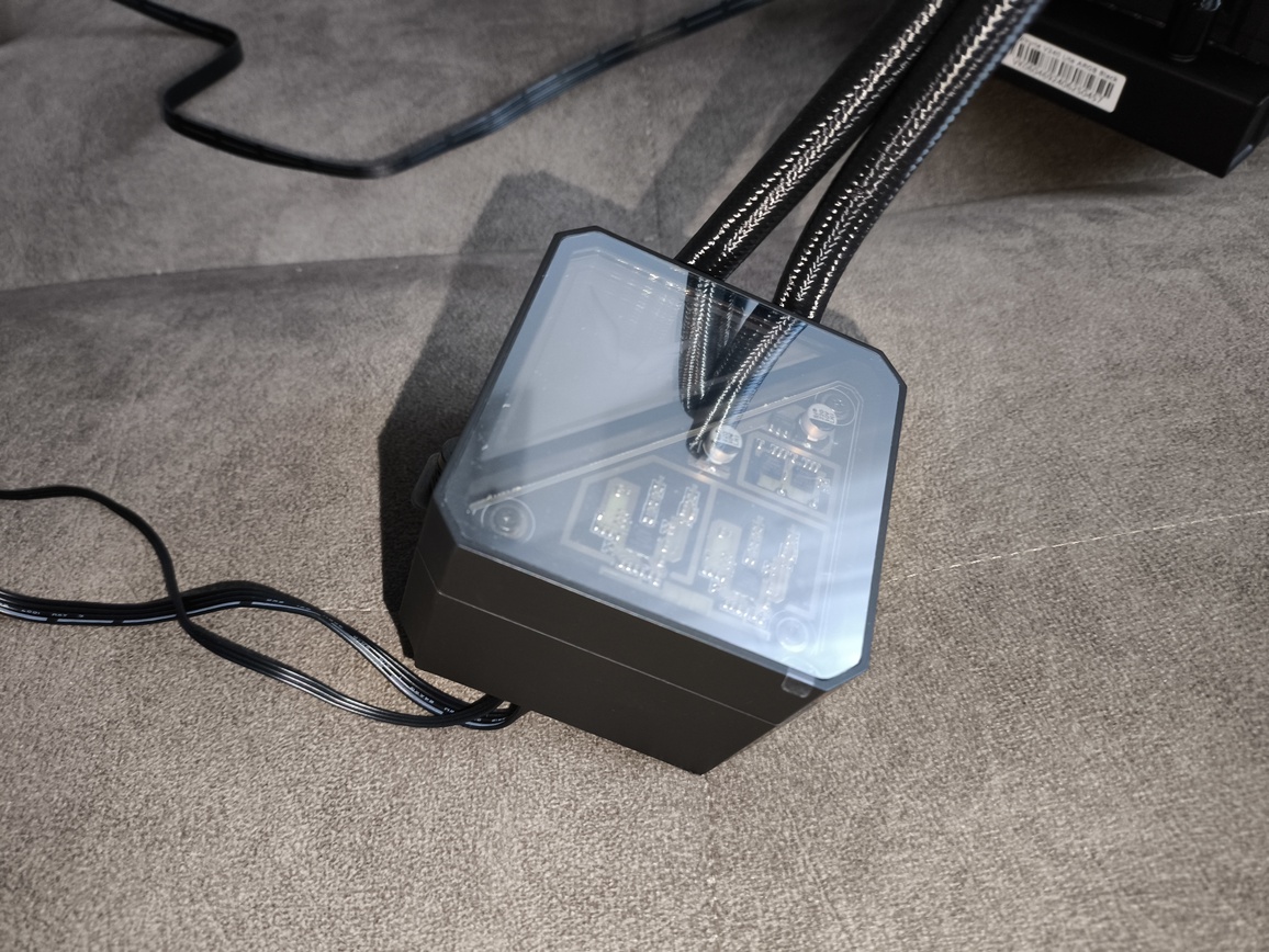 Valkyrie V240 Lite Black ARGB - test chłodzenia AIO. Jak na 240 mm jest naprawdę wydajnie