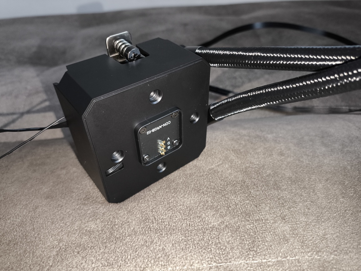 Valkyrie V240 Lite Black ARGB - test chłodzenia AIO. Jak na 240 mm jest naprawdę wydajnie