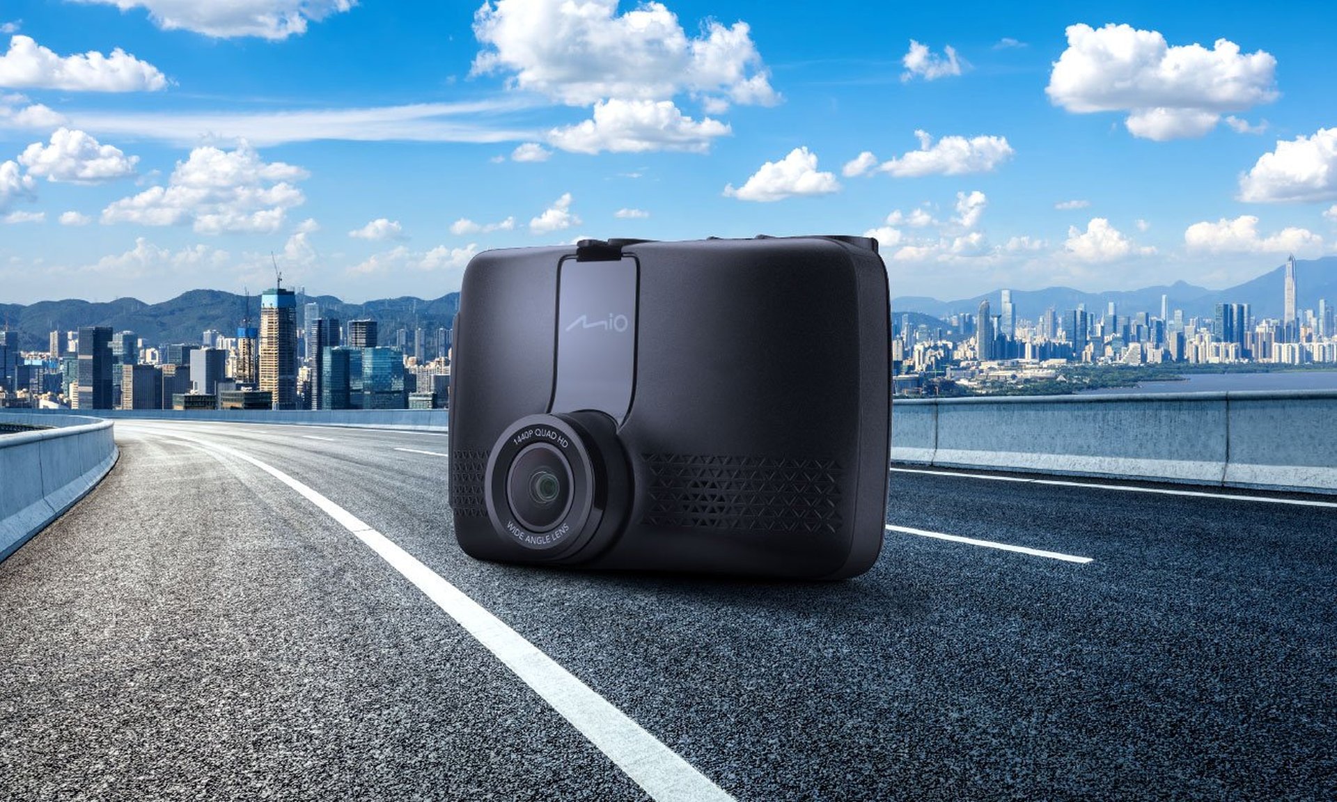 Teraz już żaden parking nam nie straszny - Recenzja wideorejestratora MiVue 803W Pro