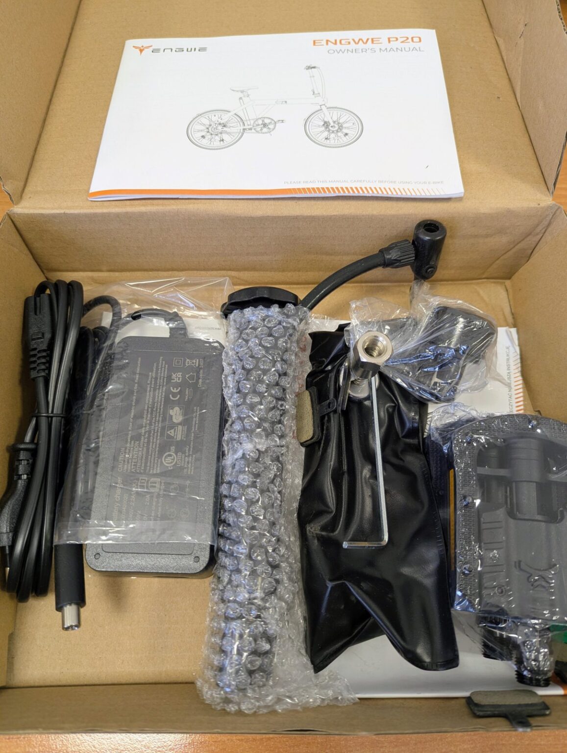 Kompaktowy rower elektryczny do miasta - Recenzja ENGWE P20