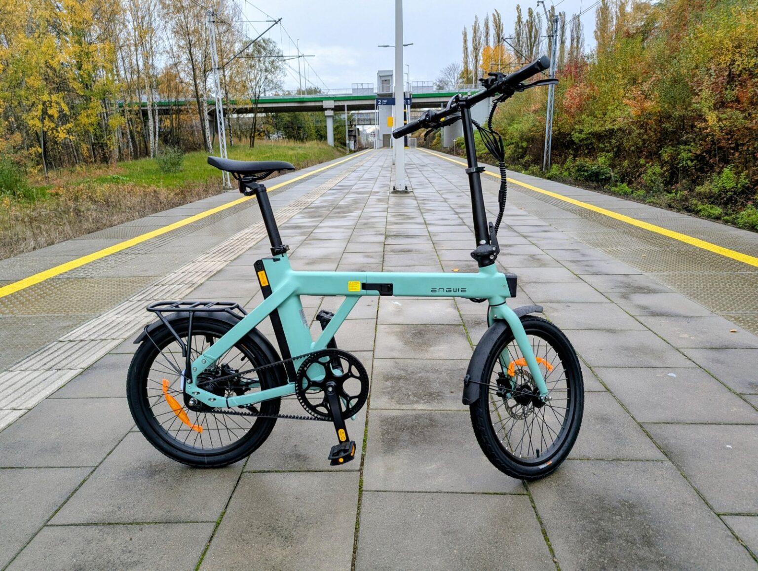 Kompaktowy rower elektryczny do miasta - Recenzja ENGWE P20