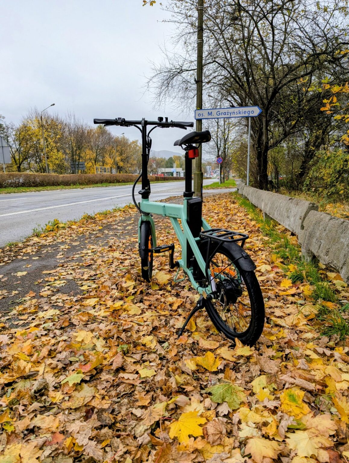 Kompaktowy rower elektryczny do miasta - Recenzja ENGWE P20