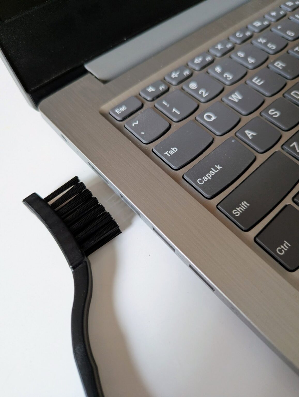 Jedna dmuchawa, by wyczyścić wszystko - Recenzja Mozos XB2-MAX