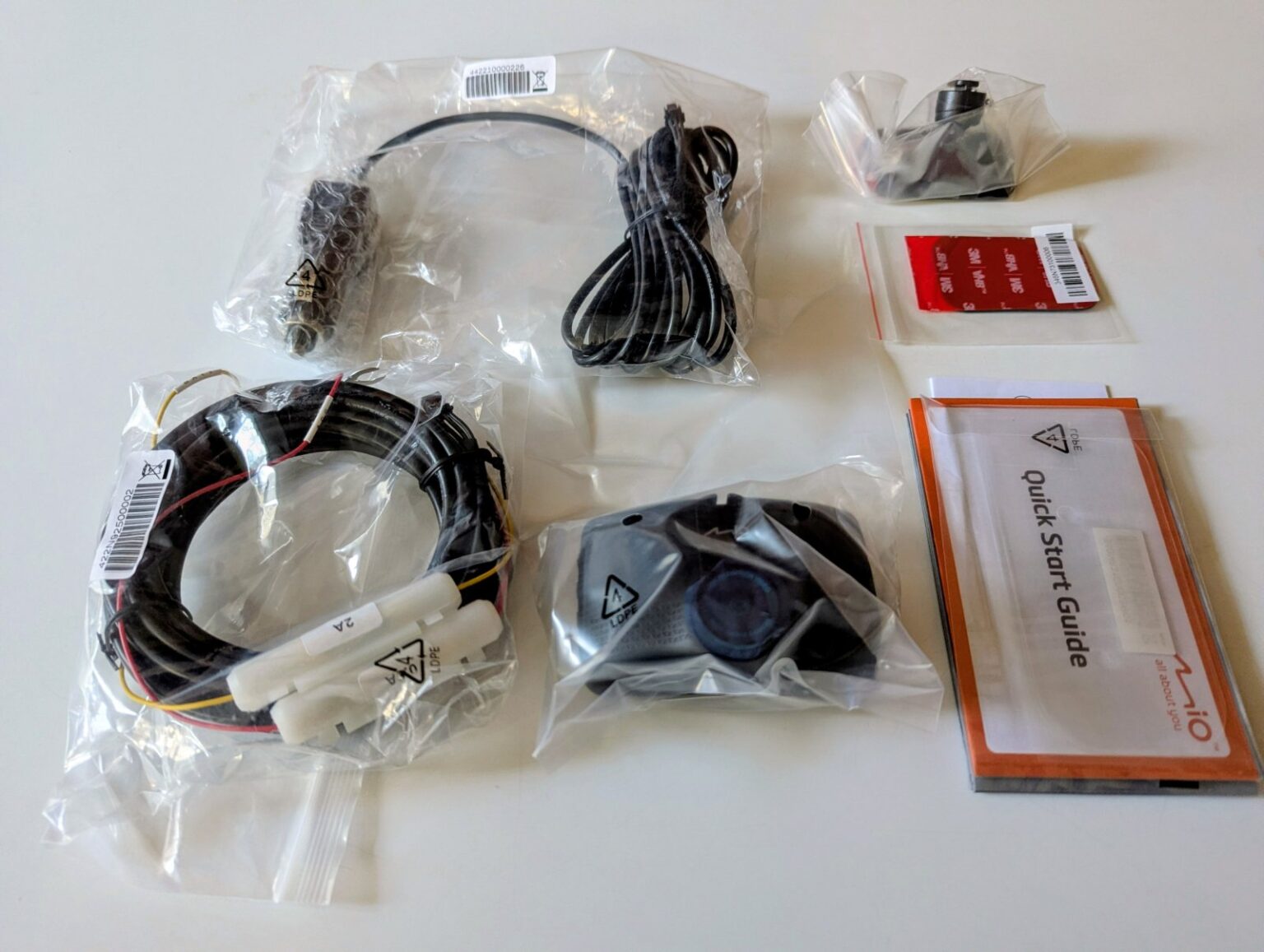 Teraz już żaden parking nam nie straszny - Recenzja wideorejestratora MiVue 803W Pro