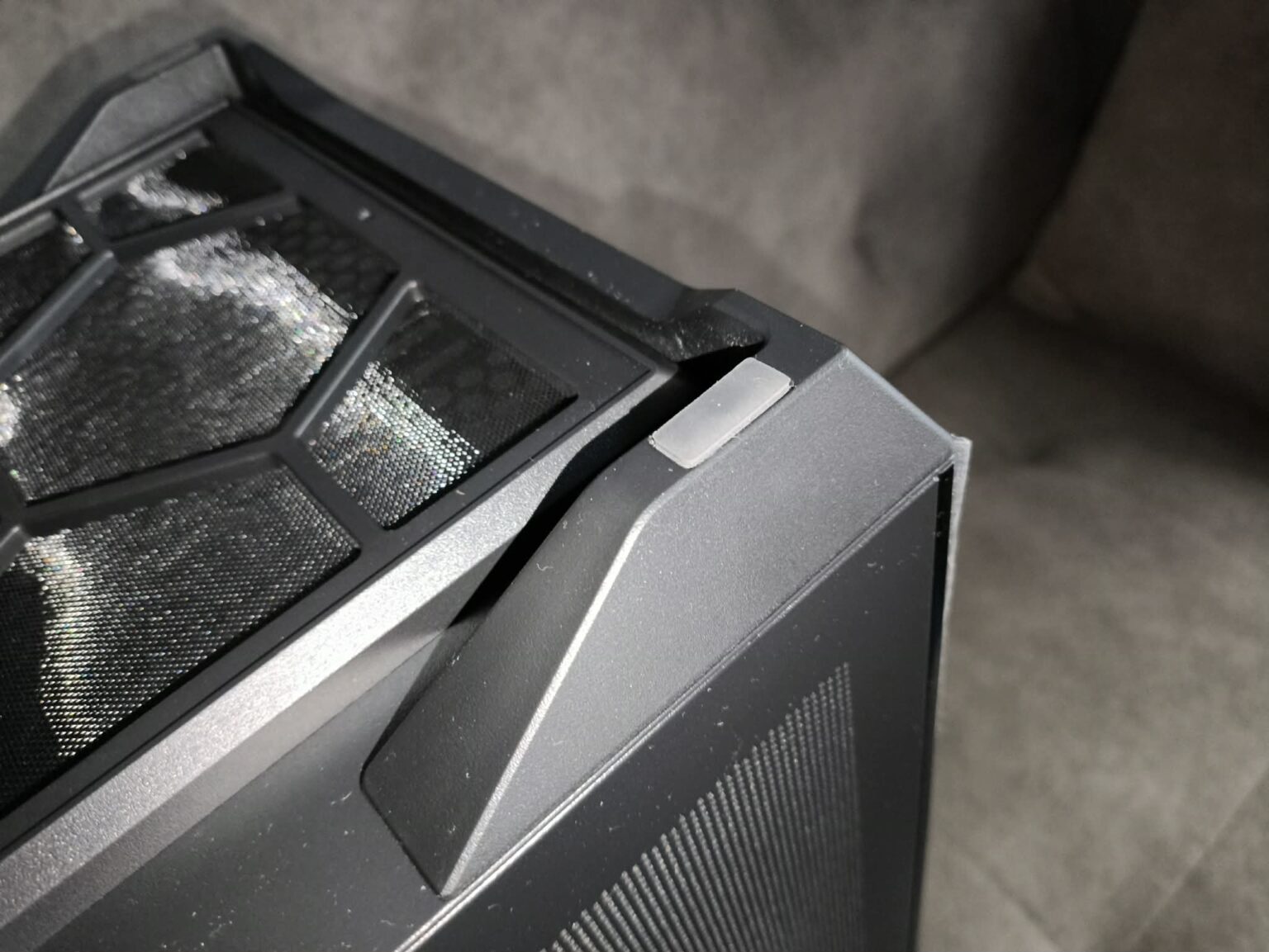 Modecom Volcano Space XL ARGB Full Tower 5F - premierowy test obudowy. Dla tych co lubią skrzynki typu Full-Tower