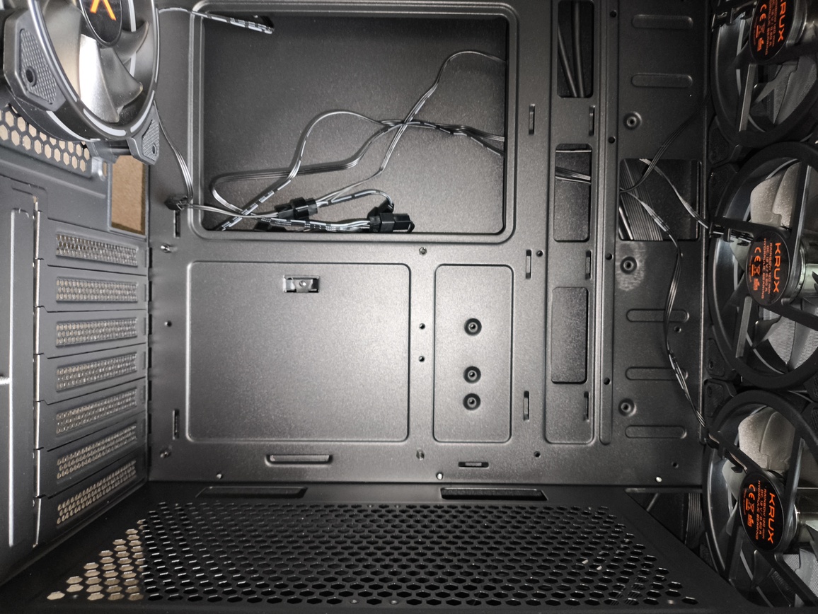 Krux Heko - test obudowy. Ciut za drogo