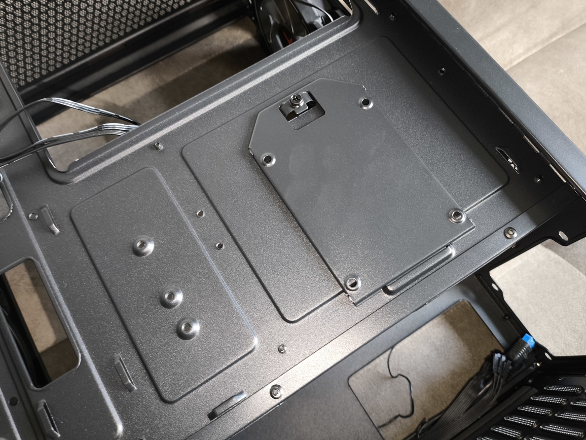 Krux Heko - test obudowy. Ciut za drogo