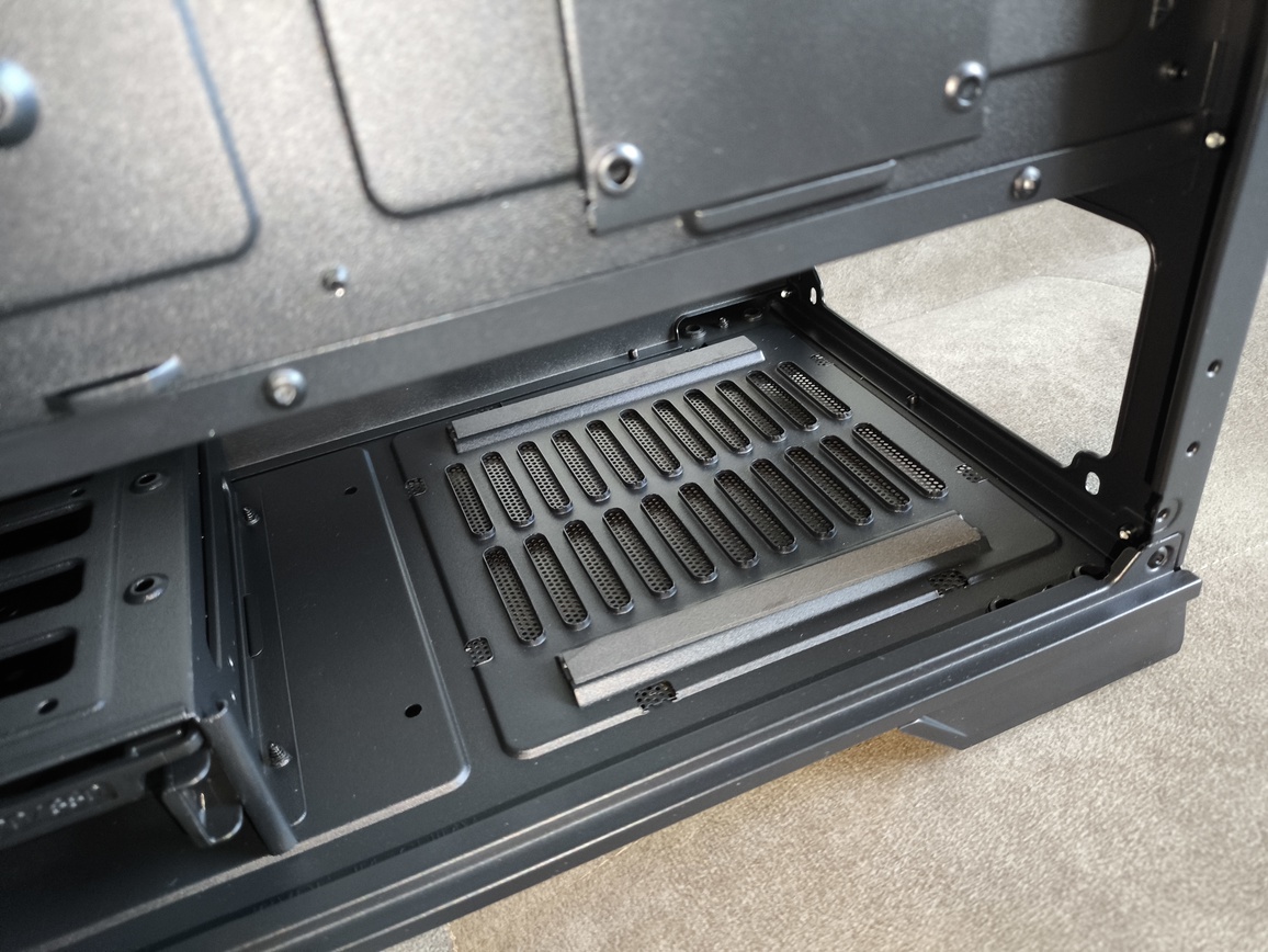 Krux Heko - test obudowy. Ciut za drogo