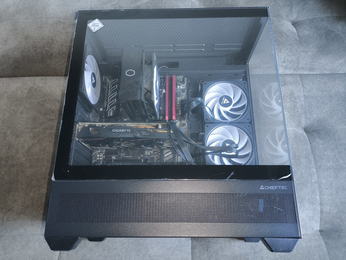 Chieftec Vista - test obudowy. Jest tanio ale nie jest jednocześnie tandetnie
