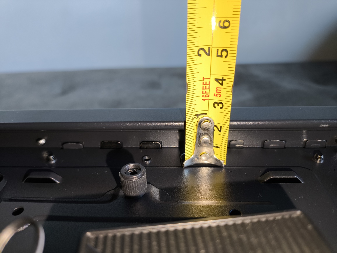 Chieftec Vista - test obudowy. Jest tanio ale nie jest jednocześnie tandetnie