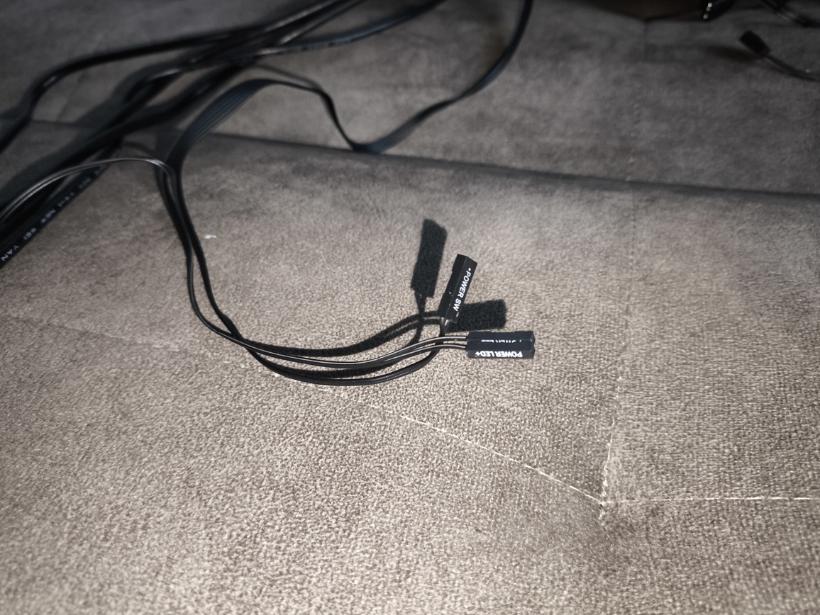 Chieftec Vista - test obudowy. Jest tanio ale nie jest jednocześnie tandetnie