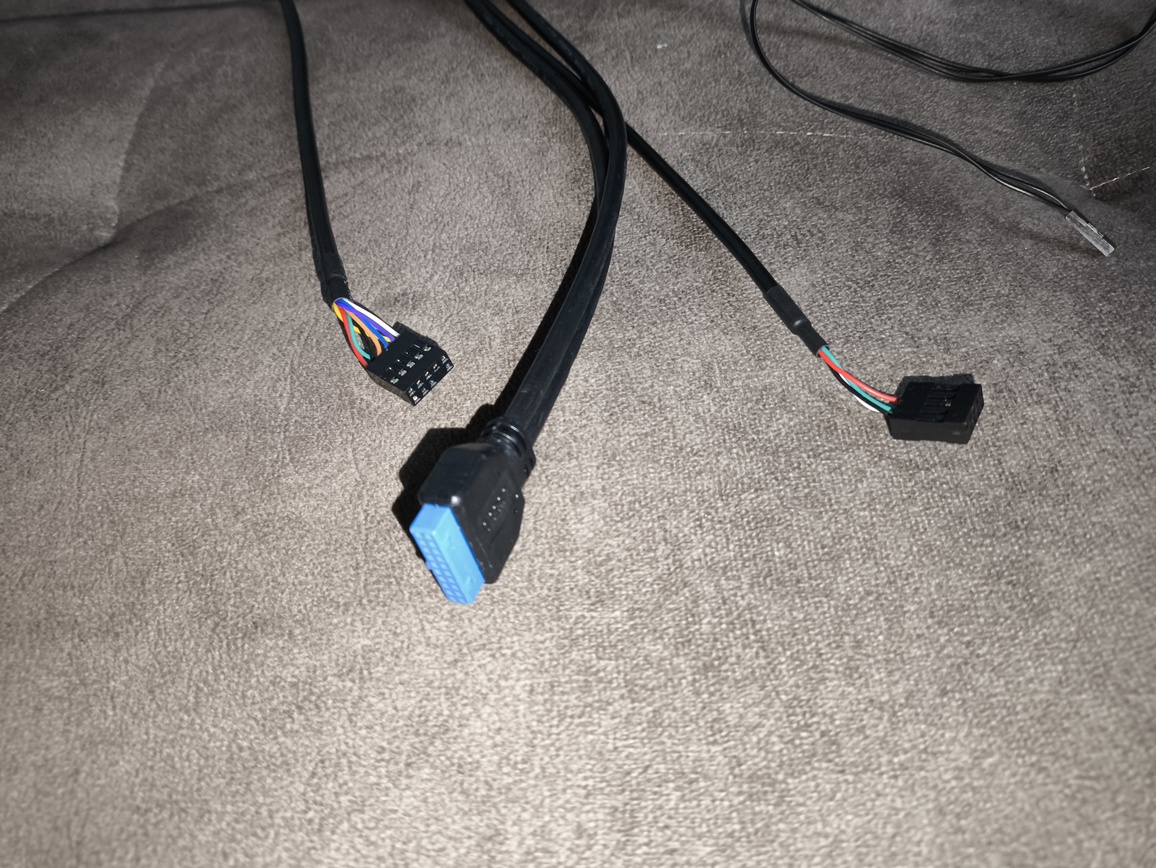 Chieftec Vista - test obudowy. Jest tanio ale nie jest jednocześnie tandetnie