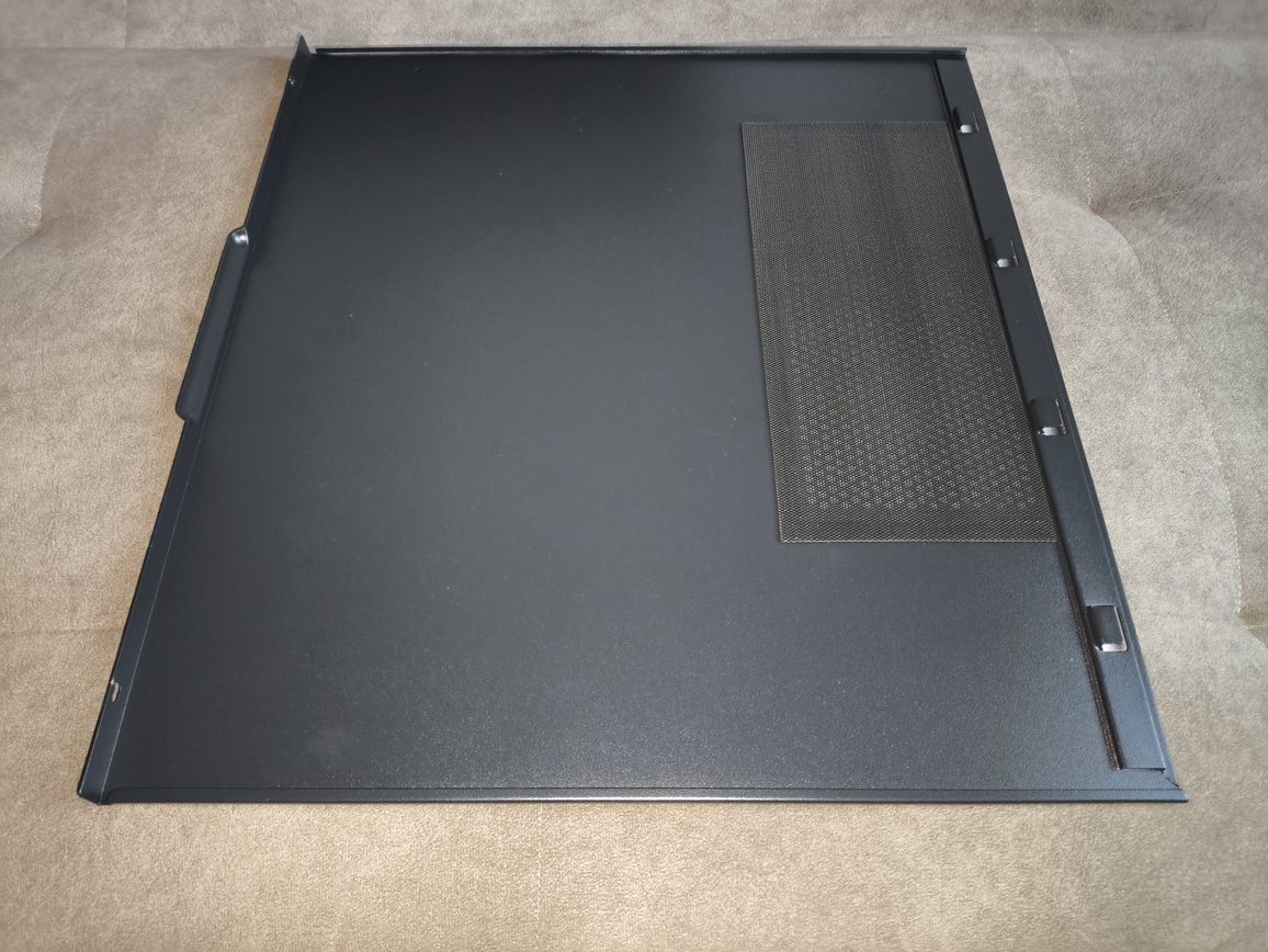 Chieftec Vista - test obudowy. Jest tanio ale nie jest jednocześnie tandetnie