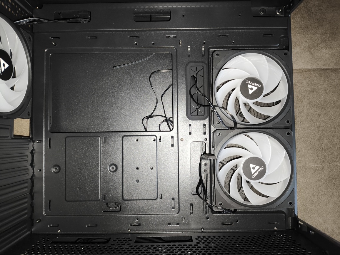 Chieftec Vista - test obudowy. Jest tanio ale nie jest jednocześnie tandetnie