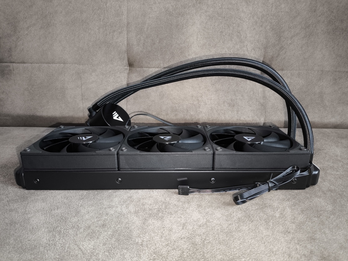 Savio NOX 360 mm - test chłodzenia AIO. Wydajniejsze niż sądziłem, a do tego dostępne w naprawdę dobrej cenie zakupu