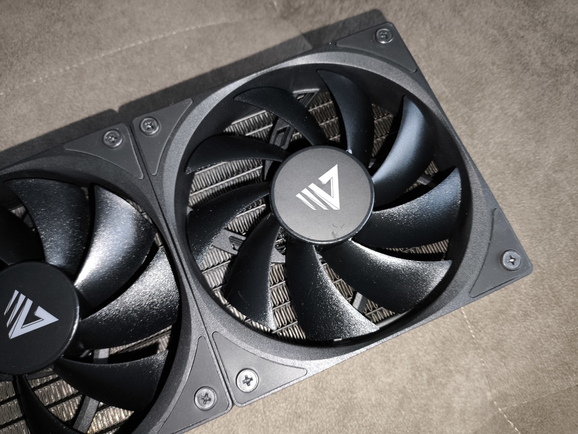 Savio NOX 360 mm - test chłodzenia AIO. Wydajniejsze niż sądziłem, a do tego dostępne w naprawdę dobrej cenie zakupu