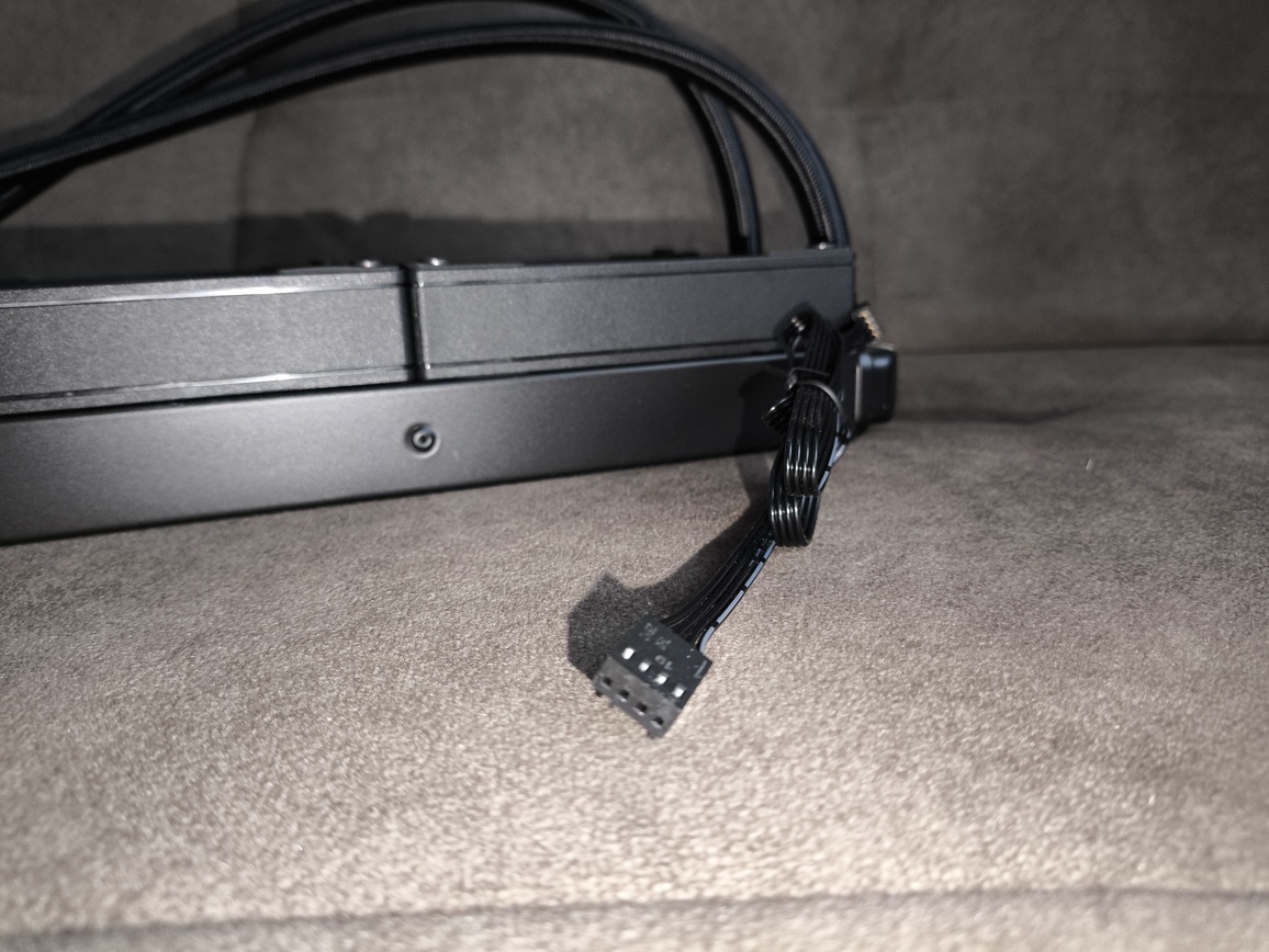 Savio NOX 360 mm - test chłodzenia AIO. Wydajniejsze niż sądziłem, a do tego dostępne w naprawdę dobrej cenie zakupu