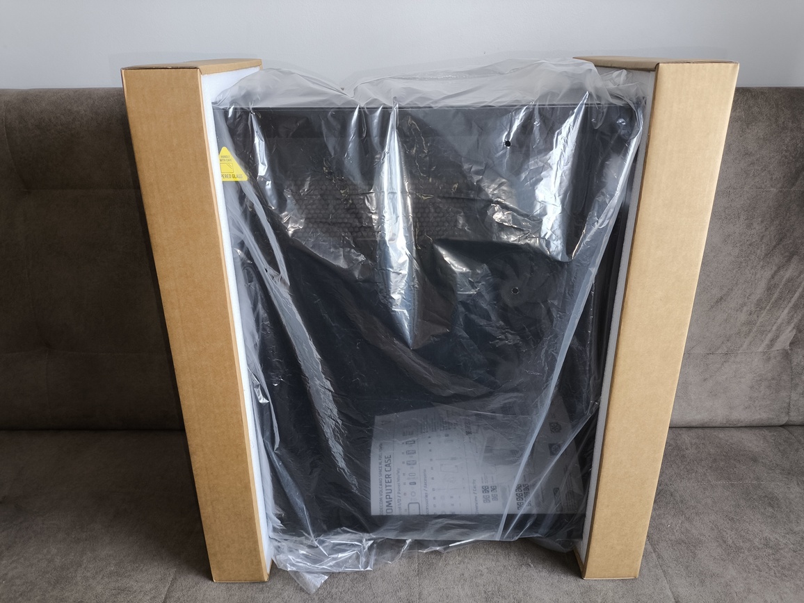 Modecom Volcano Space XL ARGB Full Tower 5F - premierowy test obudowy. Dla tych co lubią skrzynki typu Full-Tower