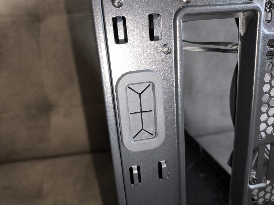 Modecom Volcano Space XL ARGB Full Tower 5F - premierowy test obudowy. Dla tych co lubią skrzynki typu Full-Tower