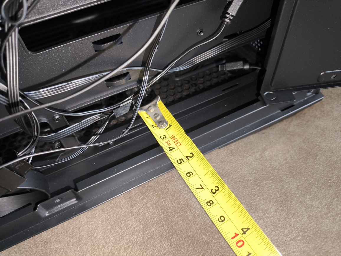 Modecom Volcano Space XL ARGB Full Tower 5F - premierowy test obudowy. Dla tych co lubią skrzynki typu Full-Tower