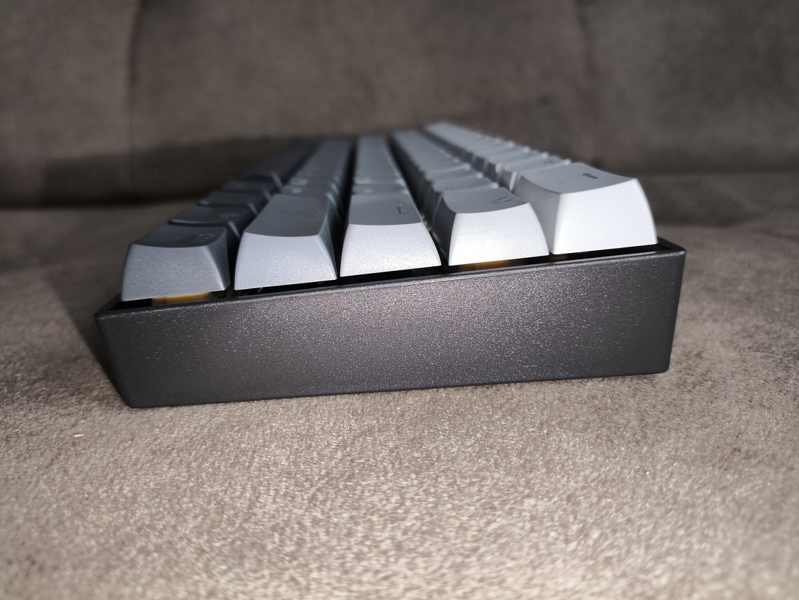 Redragon FIZZ Magnetic K617GG RGB - test klawiatury