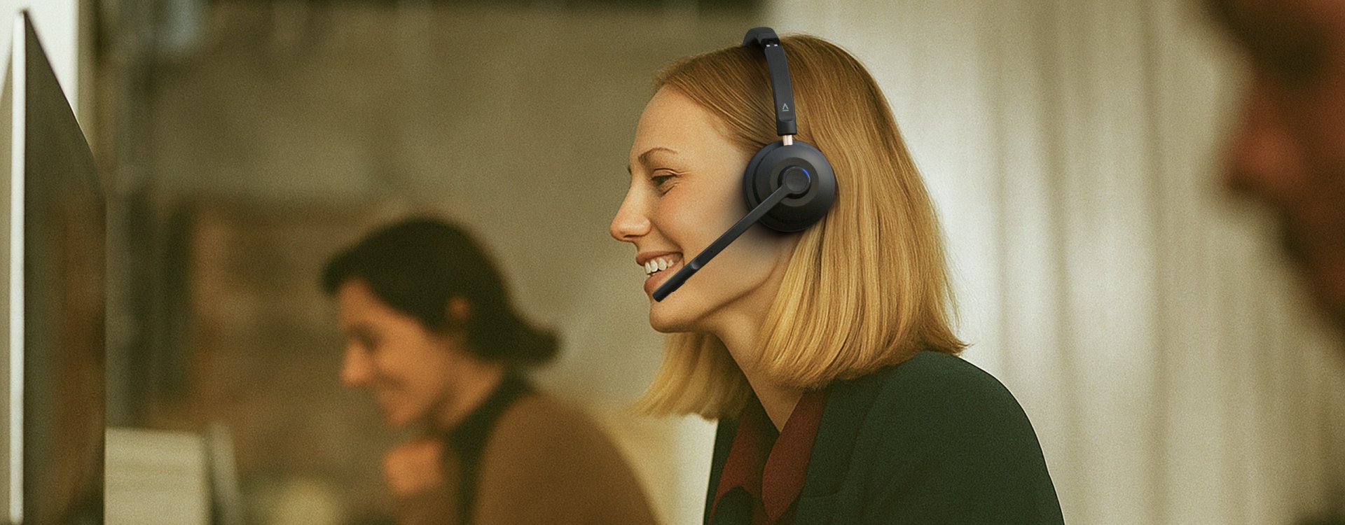 Zestaw słuchawkowy idealny do pracy - Recenzja Creative Chat Wireless