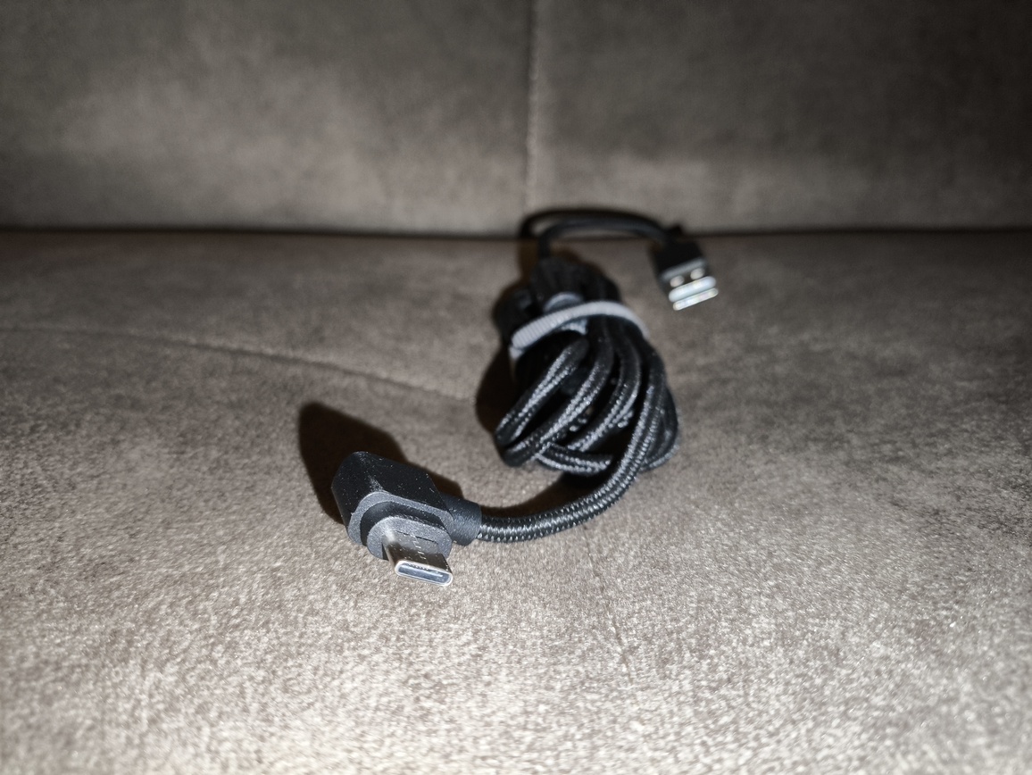 SMX Kishu Jelly Switch Void black - test klawiatury. Tanio i przyzwoicie. A do tego jak to fajnie klika