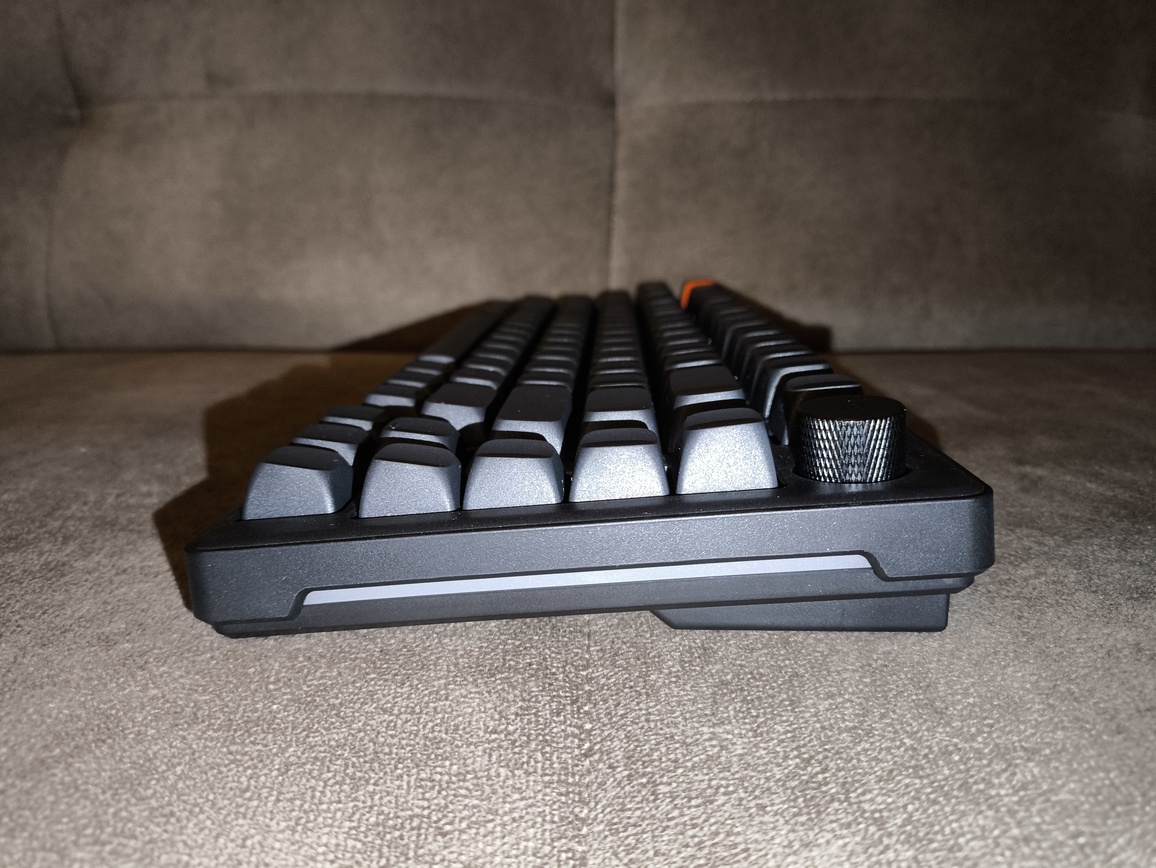 SMX Kishu Jelly Switch Void black - test klawiatury. Tanio i przyzwoicie. A do tego jak to fajnie klika