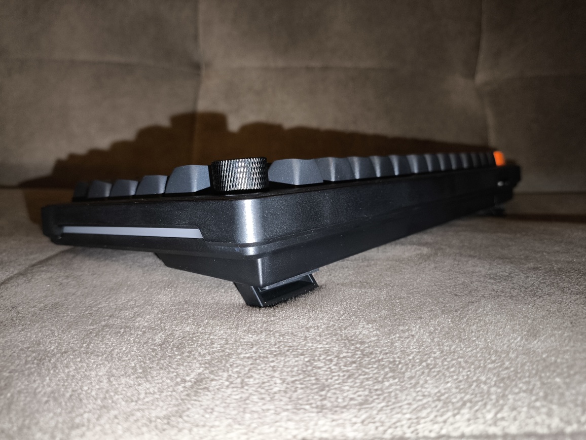 SMX Kishu Jelly Switch Void black - test klawiatury. Tanio i przyzwoicie. A do tego jak to fajnie klika