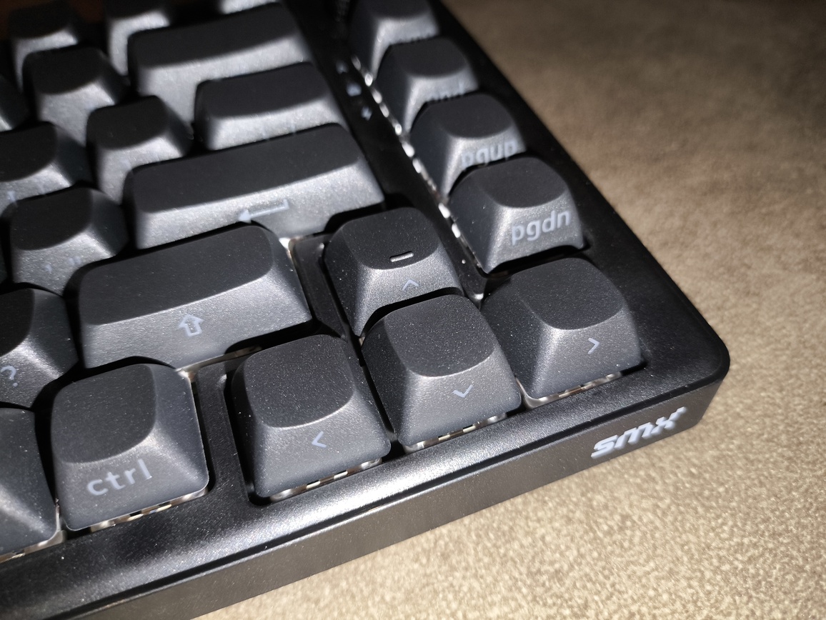 SMX Kishu Jelly Switch Void black - test klawiatury. Tanio i przyzwoicie. A do tego jak to fajnie klika