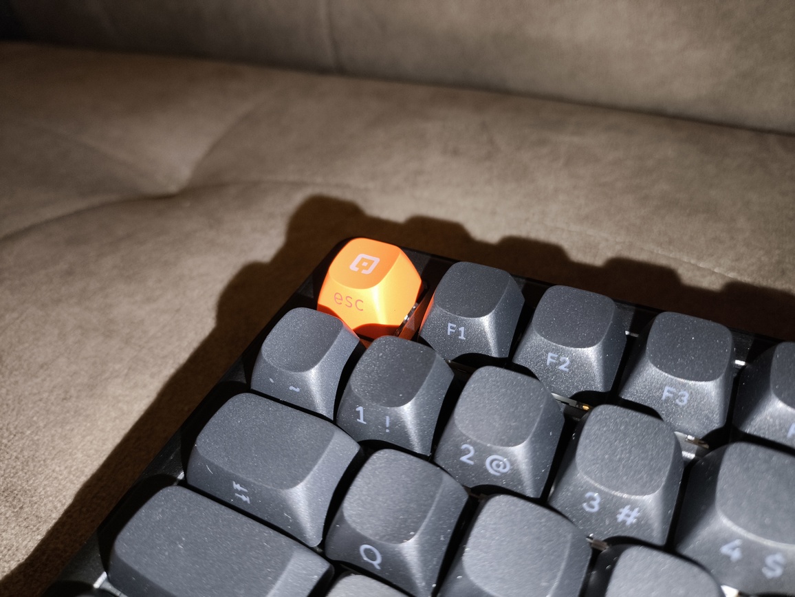 SMX Kishu Jelly Switch Void black - test klawiatury. Tanio i przyzwoicie. A do tego jak to fajnie klika