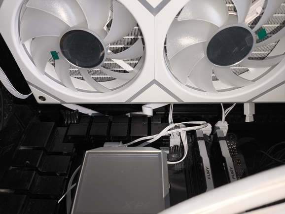 XPG Levante II 360 White - test chłodzenia AIO. Wydajne, ładne i całkiem rozsądnie wycenione