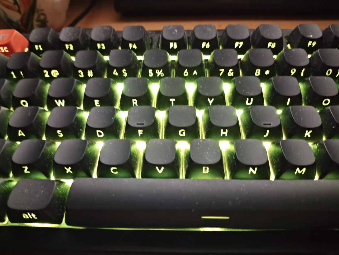 SMX Kishu Jelly Switch Void black - test klawiatury. Tanio i przyzwoicie. A do tego jak to fajnie klika