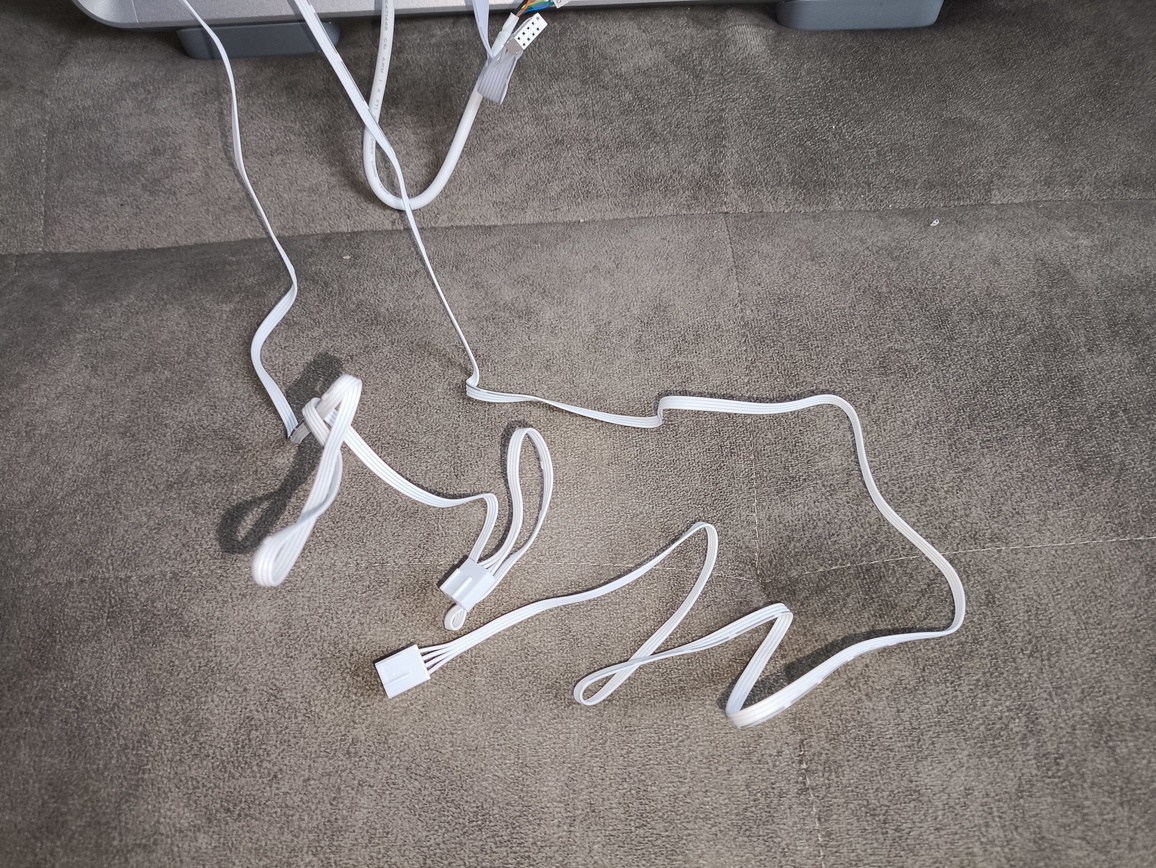 Cooler Master MasterFrame 500 Silver - recenzja obudowy. To mniejszy brat modelu MasterFrame 600 ale czy równie ciekawy?