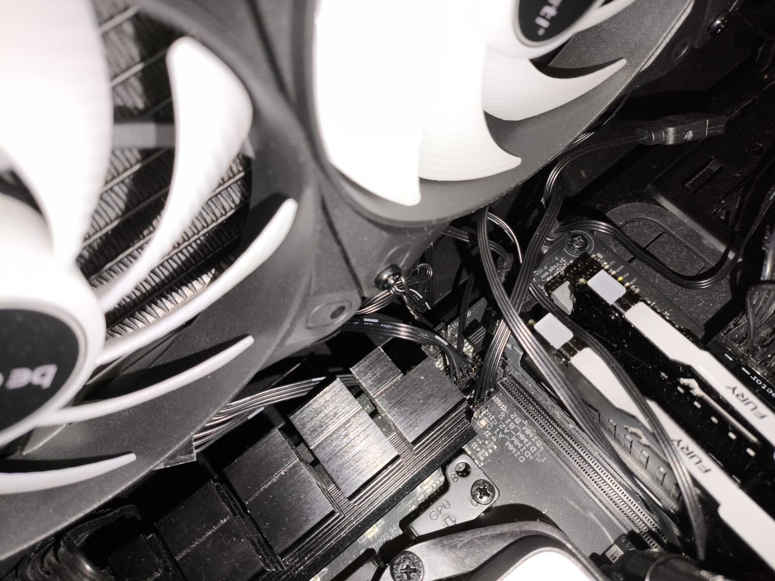 be quiet! Pure Loop 3 LX 360 - test chłodzenia AIO. Doskonała wydajność na platformie AM5. Szkoda tylko, że jest jednocześnie dość głośno