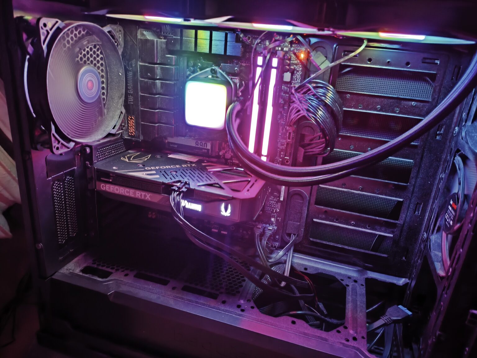 be quiet! Pure Loop 3 LX 360 - test chłodzenia AIO. Doskonała wydajność na platformie AM5. Szkoda tylko, że jest jednocześnie dość głośno