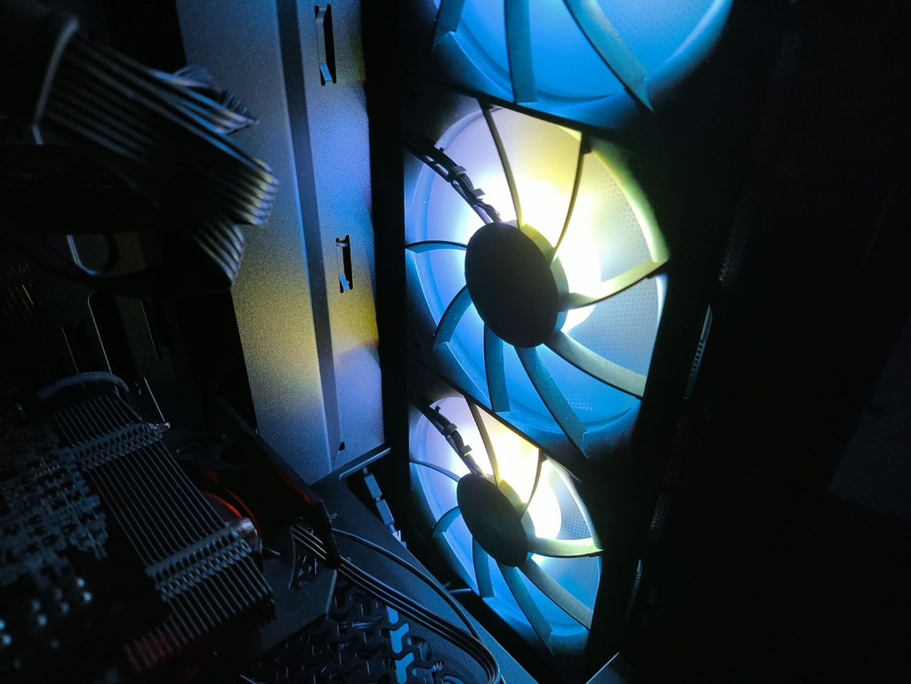 Corsair Frame 3200D RS ARGB Black - premierowy test obudowy