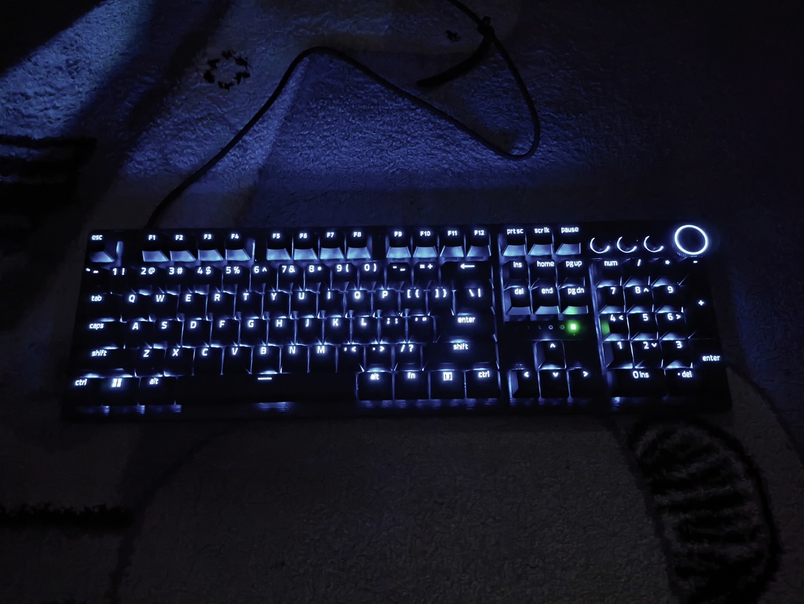 Razer Huntsman V3 Pro 8KHz - test. Szybka, responsywna klawiatura gamingowa