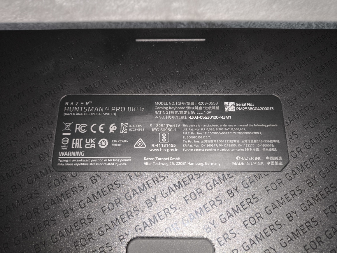 Razer Huntsman V3 Pro 8KHz - test. Szybka, responsywna klawiatura gamingowa