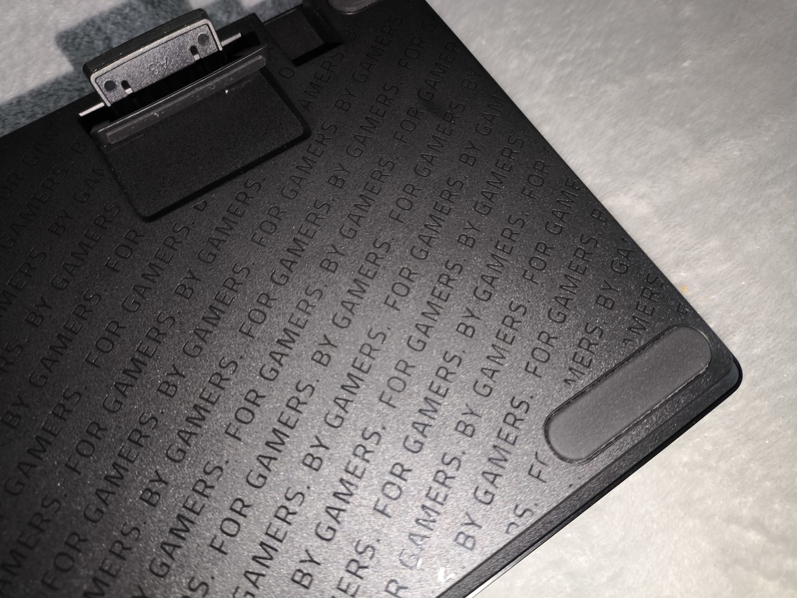 Razer Huntsman V3 Pro 8KHz - test. Szybka, responsywna klawiatura gamingowa