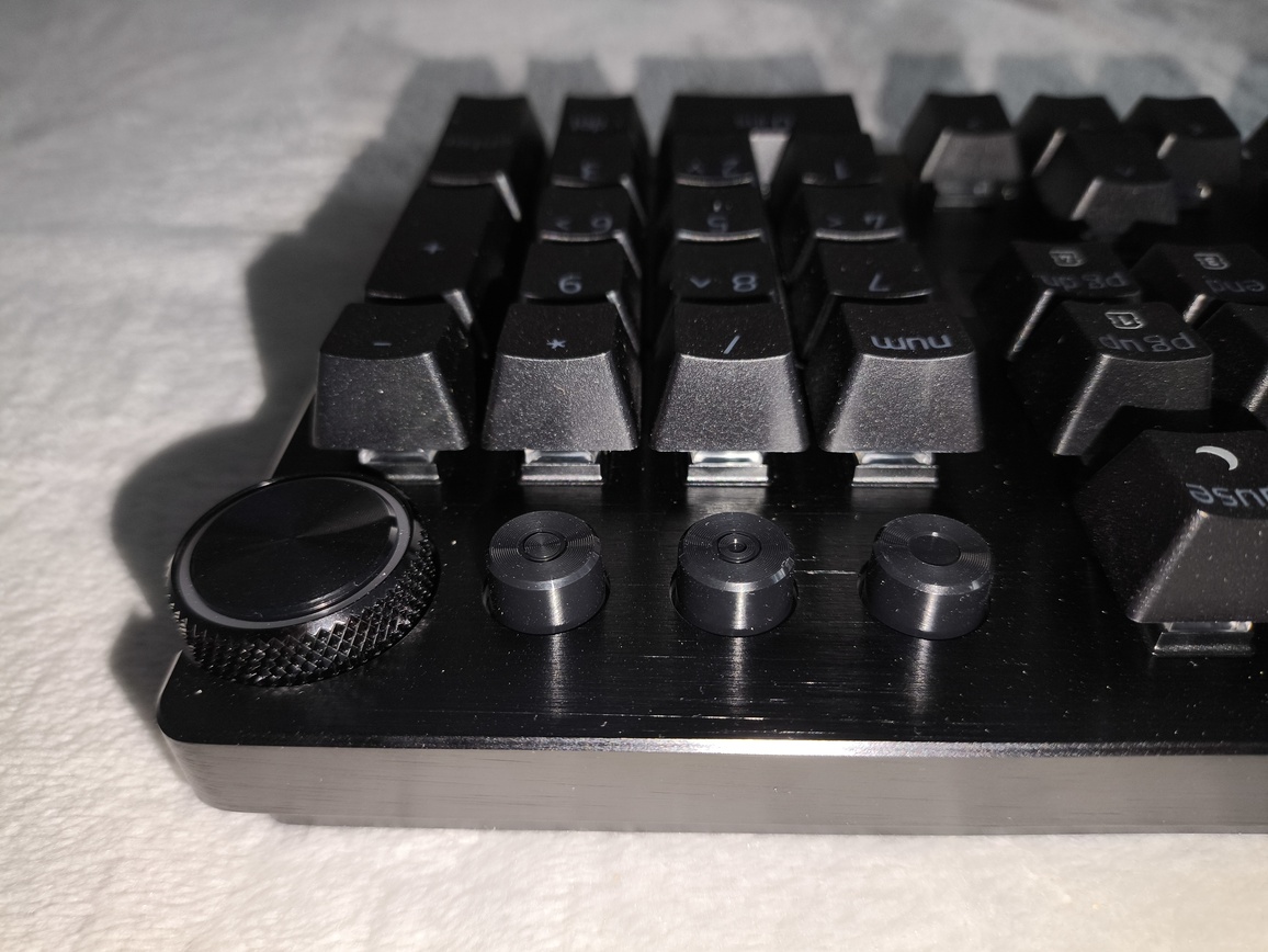 Razer Huntsman V3 Pro 8KHz - test. Szybka, responsywna klawiatura gamingowa