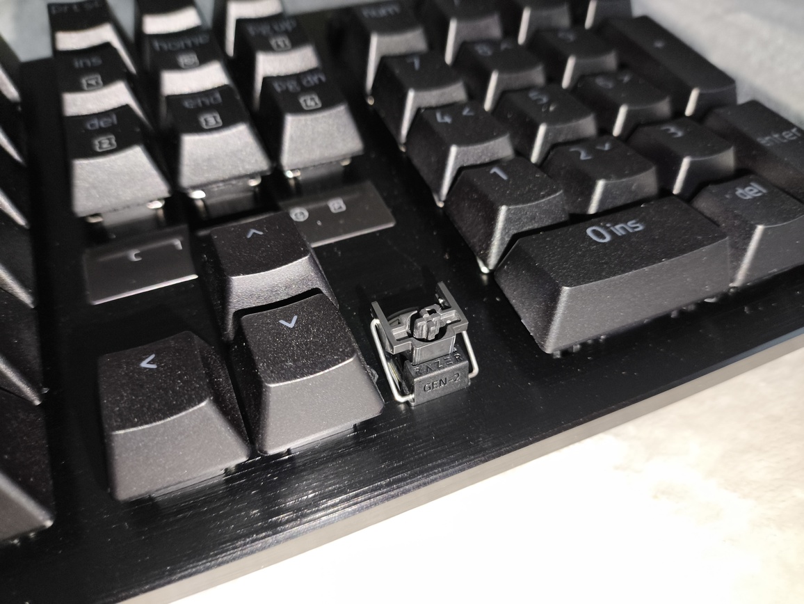 Razer Huntsman V3 Pro 8KHz - test. Szybka, responsywna klawiatura gamingowa