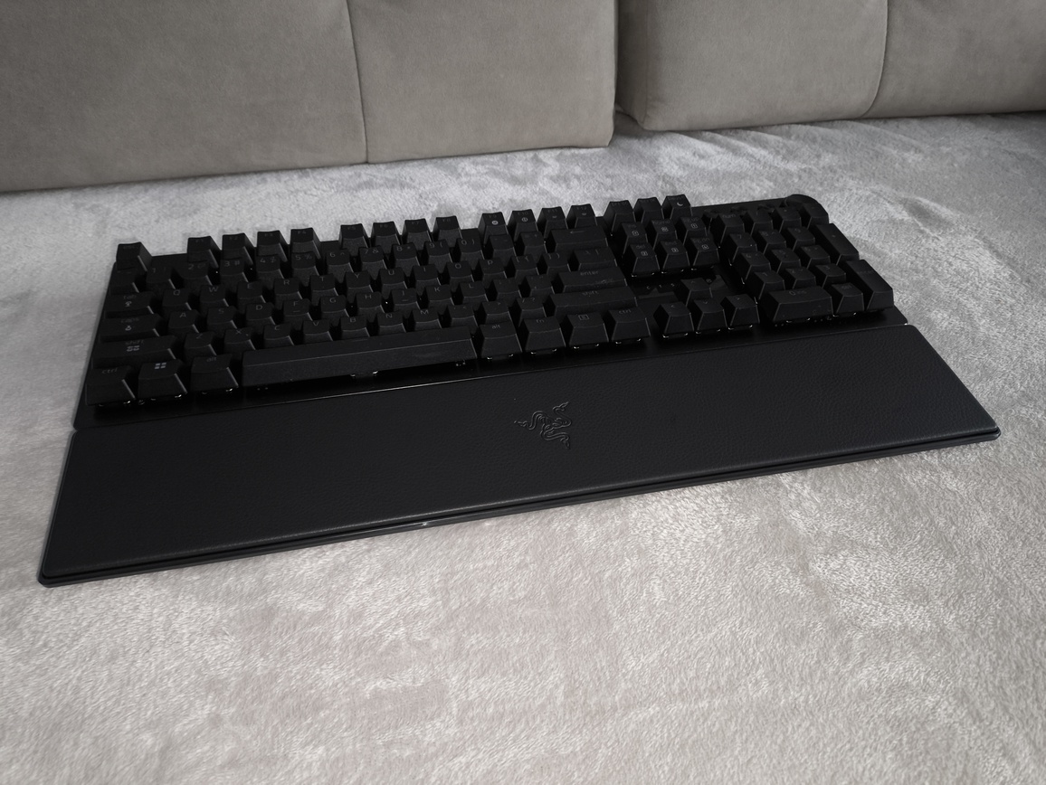 Razer Huntsman V3 Pro 8KHz - test. Szybka, responsywna klawiatura gamingowa