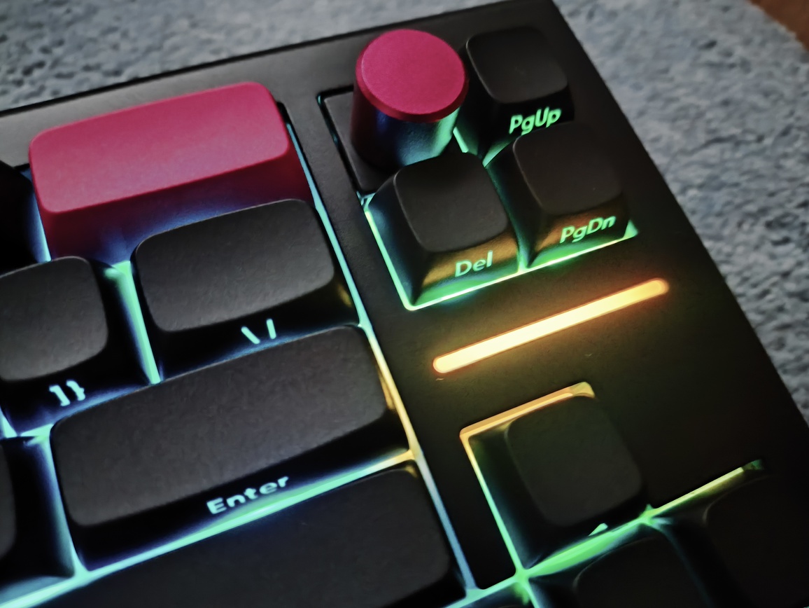 Nubi NK68 Pro Wireless Black - test klawiatury