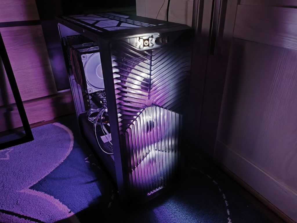 Corsair Frame 3200D RS ARGB Black - premierowy test obudowy